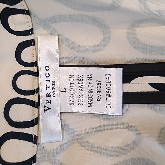 Coat - Picture 6 of 6